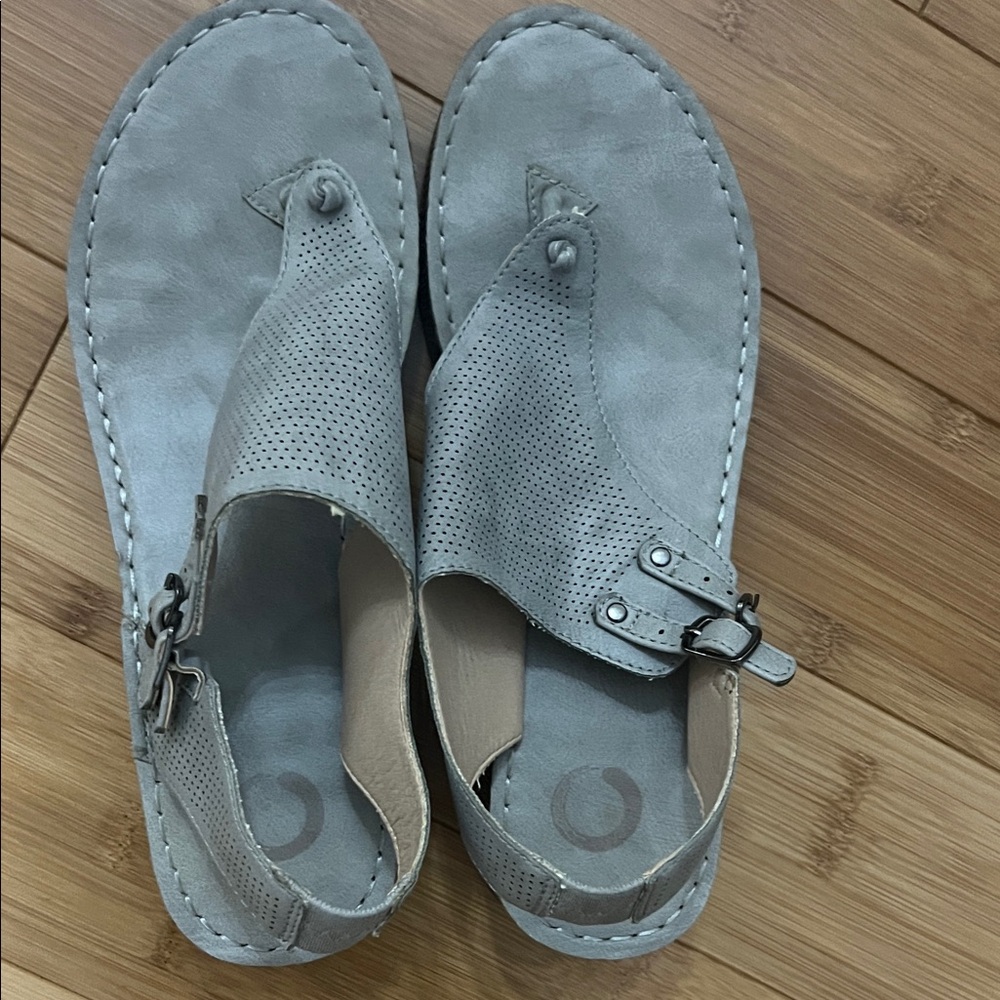 Women's Gray Sandals